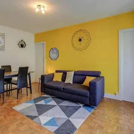 דירה Les Facs : Apt 6 Prs, 3 Ch, Balcon Et Parking דיז'ון