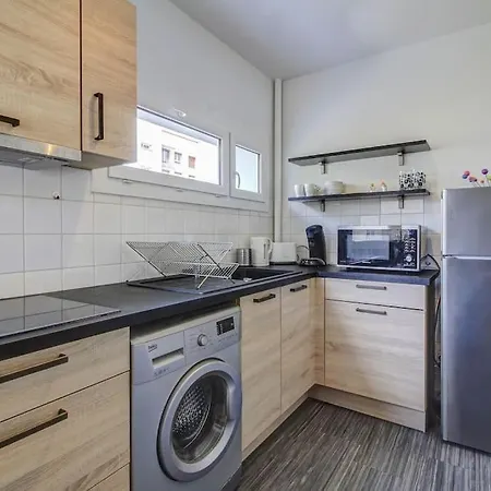 דירה Les Facs : Apt 6 Prs, 3 Ch, Balcon Et Parking