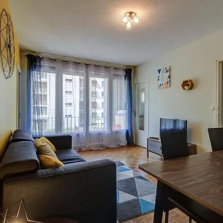 דירה Les Facs : Apt 6 Prs, 3 Ch, Balcon Et Parking *